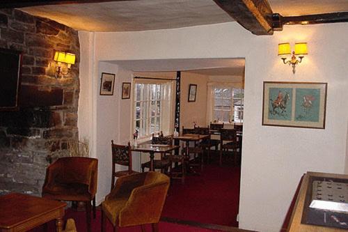 The Three Cocks Coaching Inn Glasbury Bagian luar foto